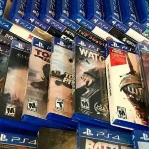 JUEGOS PLAYSTATION 4 SEMI NUEVOS