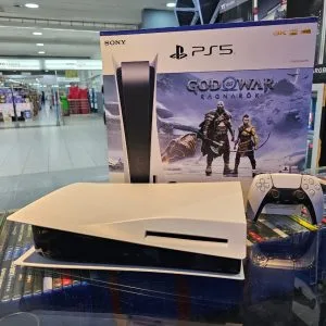 PLAYSTATION 5 STANDARD 1TB SEMI NUEVA
